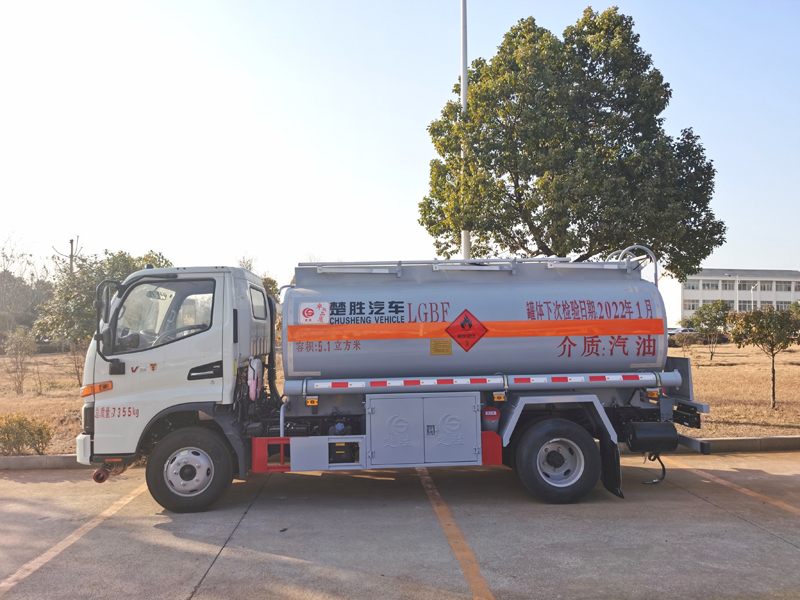 江淮5噸汽油介質(zhì)油罐車